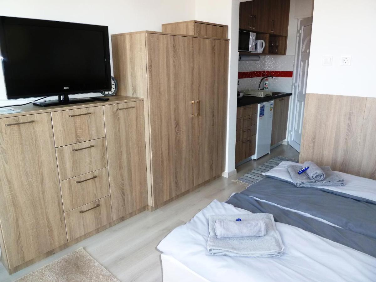 Sunrise Apartman Siofok Luaran gambar