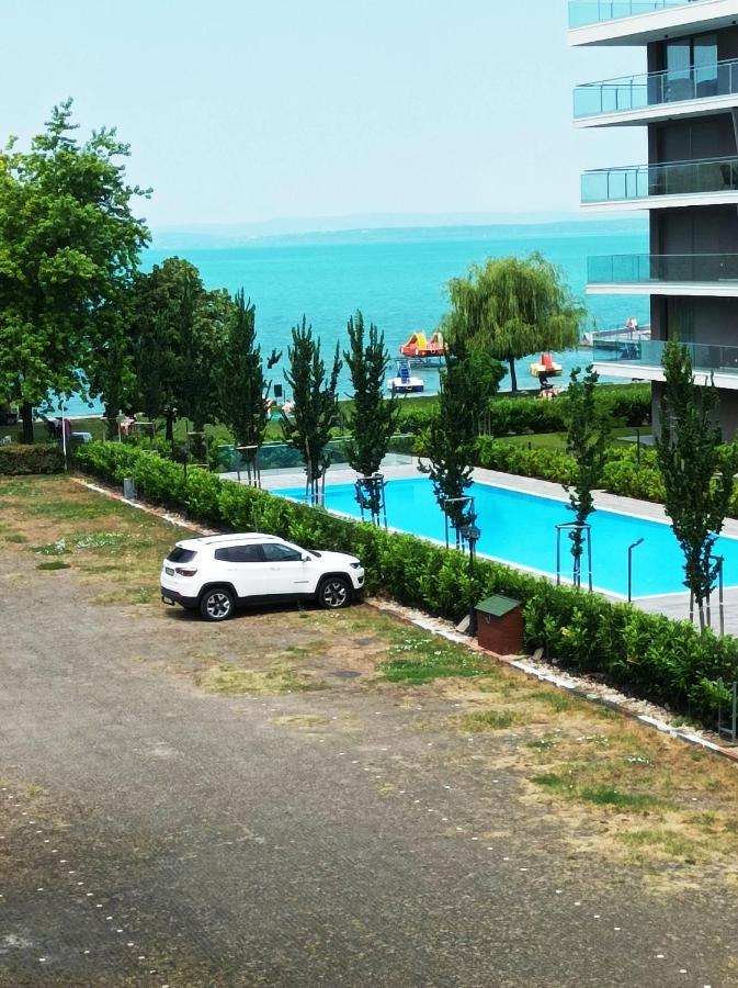 Sunrise Apartman Siofok Luaran gambar